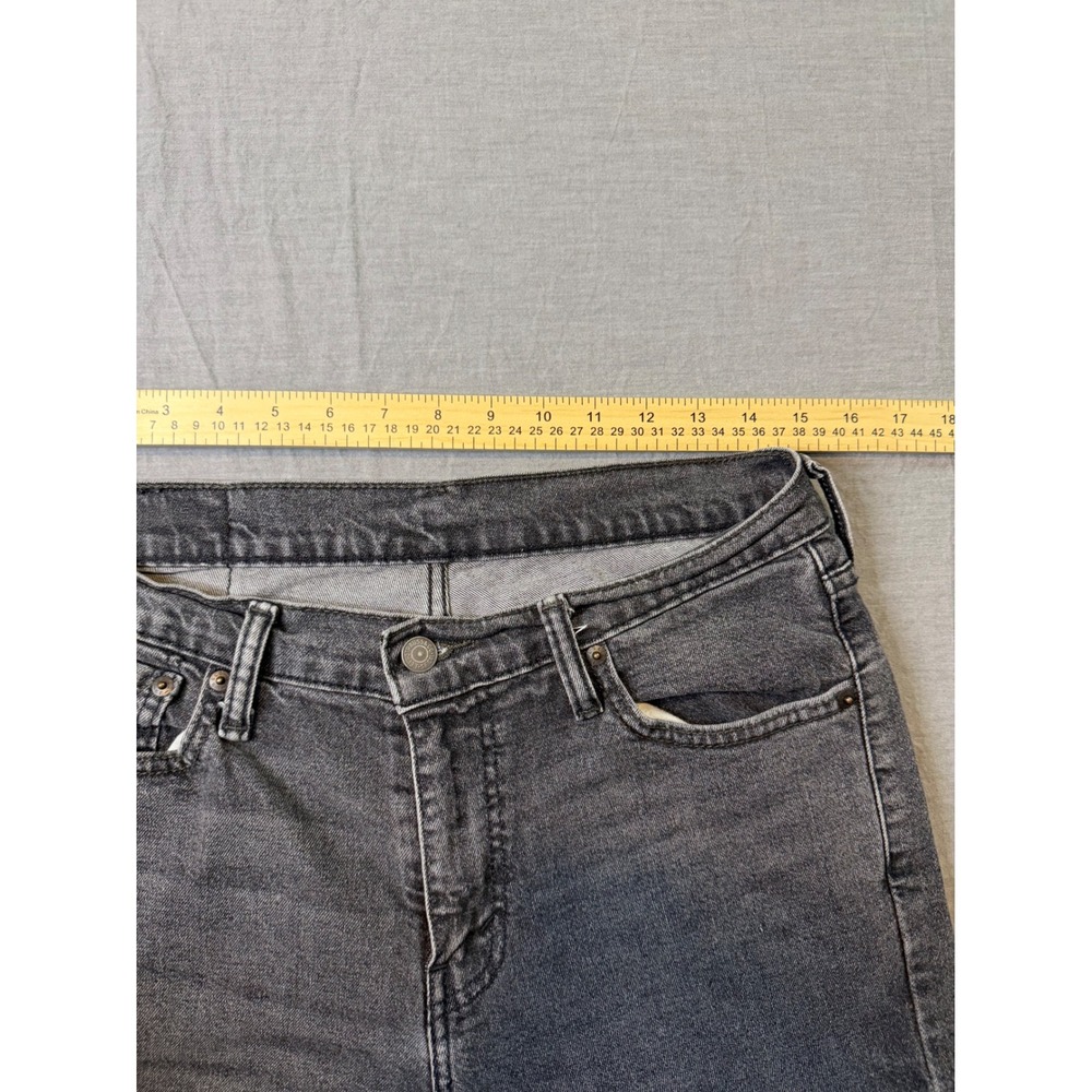 Levi's Jeans 511 Slim Fit Black Wash Distressed Hem Denim Men's Size 30x32 - Picture 4 of 13